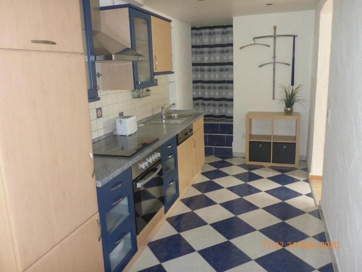 Ferienwohnung Christine Heckendalheim Екстериор снимка